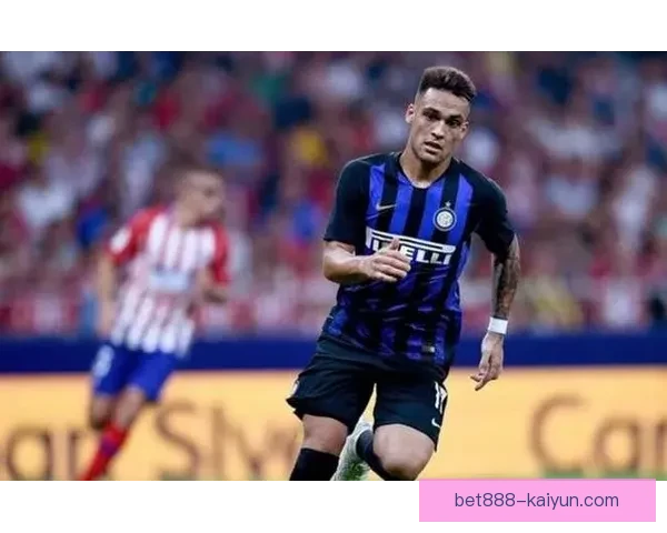 劳塔罗持续提升，备受期待的意甲年度最佳球员争夺战即将开启。