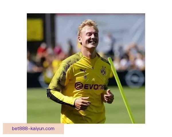 布兰特前场组织力逐渐提升，状态回暖值得关注