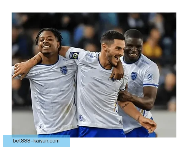 楚阿梅尼持续提升，近期表现稳健备受关注。