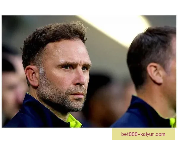 西甲安德烈·拉蒂乌表现稳健，持续提升球队竞争力