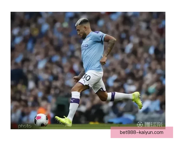 奥塔门迪曼城岁月表现稳健，后防贡献值得回顾